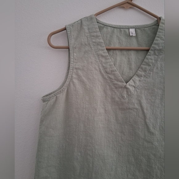 SOLD - Picture 2 of 3